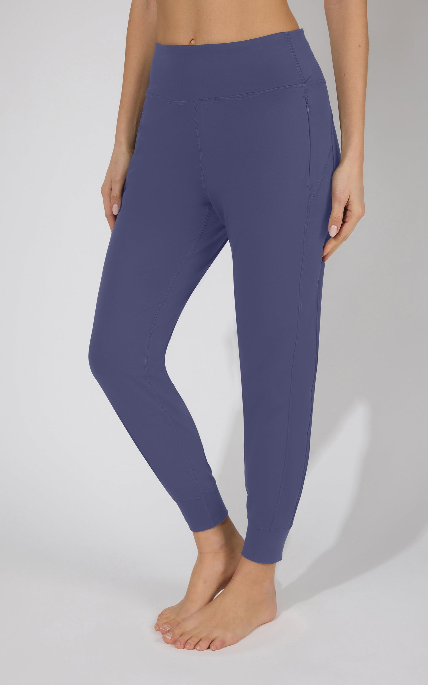 Interlock Zipper Pockets Greenwich Jogger - Our Linen Story