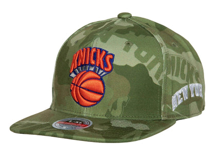 Mitchell & Ness Men's NBA Tonal Camo Stretch Fitted Hwc Knicks Fitted Caps