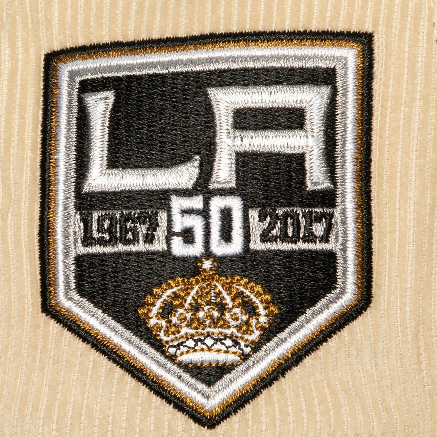 Men's Mitchell & Ness Nhl 2 Tone Team Cord Fitted Vntg Kings - Off White