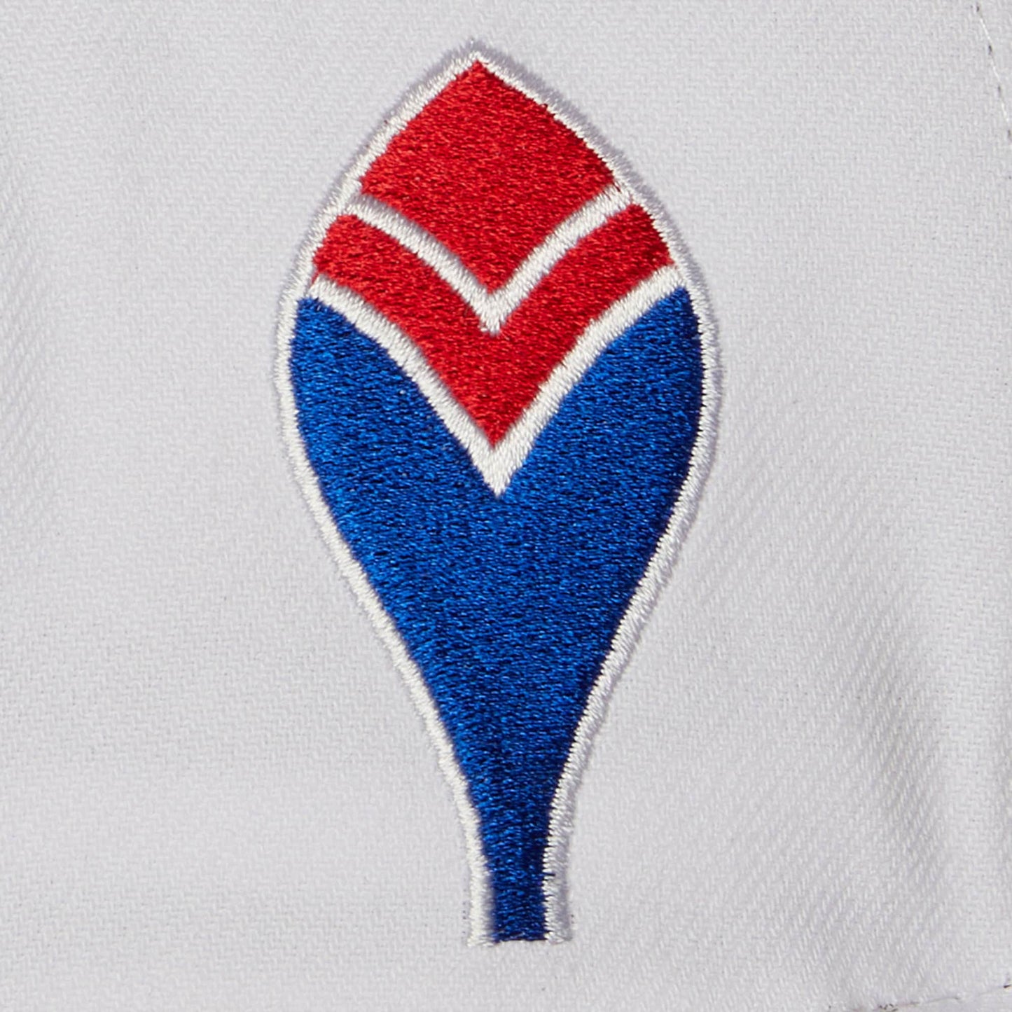 Men's Mitchell & Ness MLB Evergreen Pro Snapback Coop Braves - White