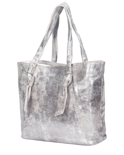 cream metallic-