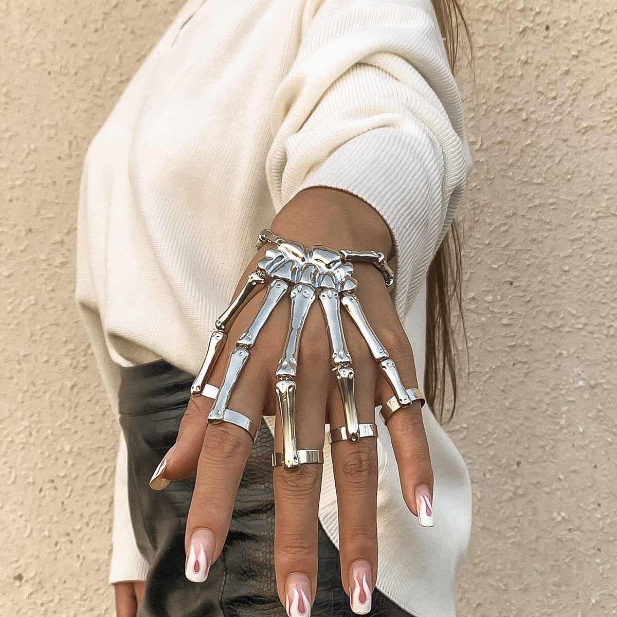 Metallic-