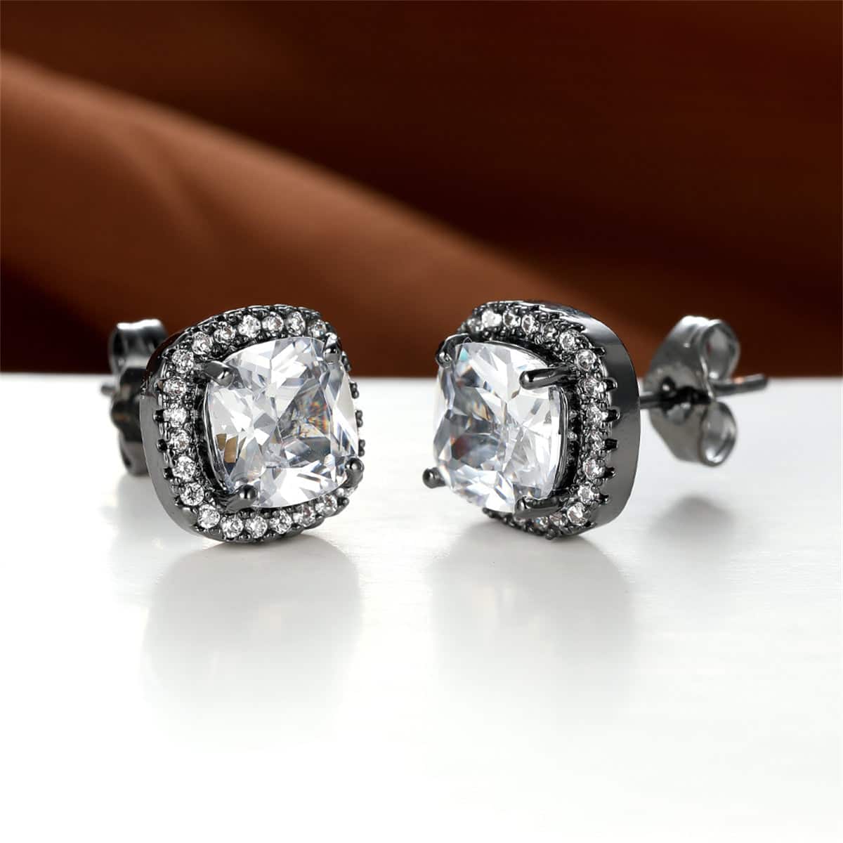 Metallic-