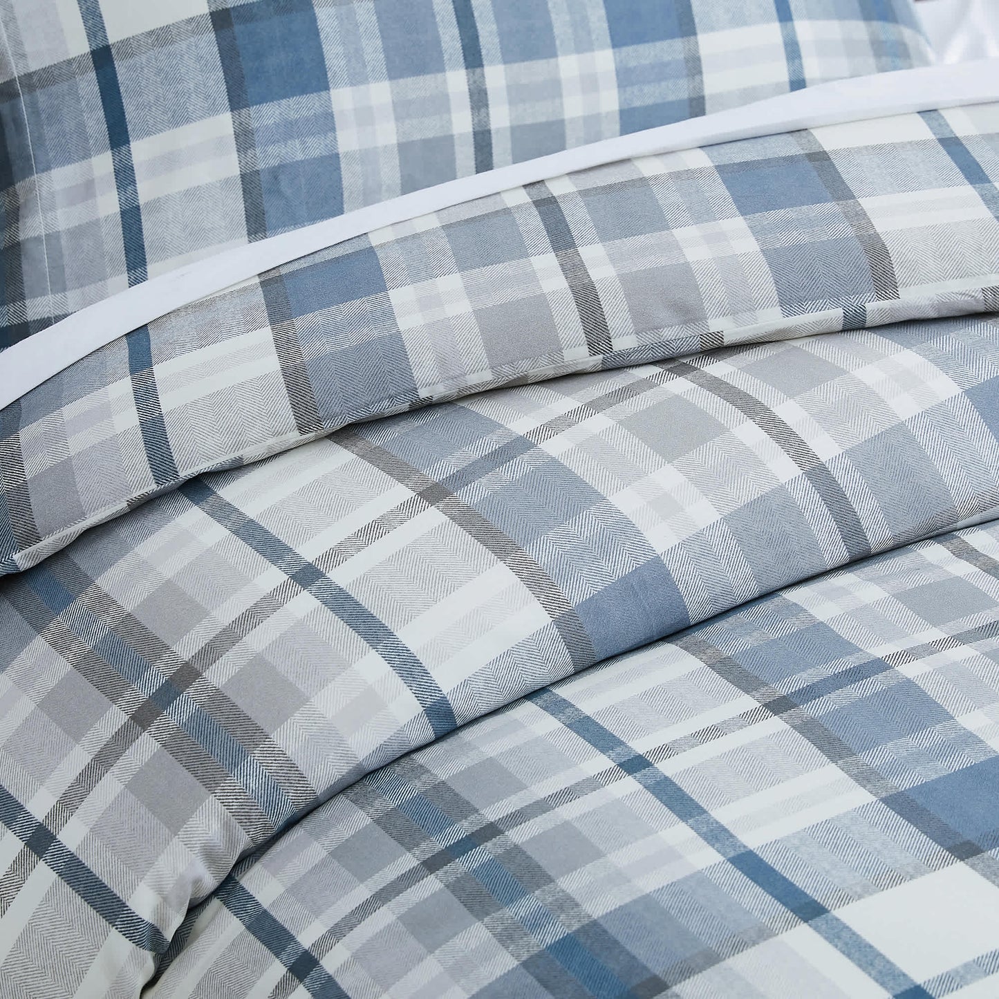 Highland Blue-