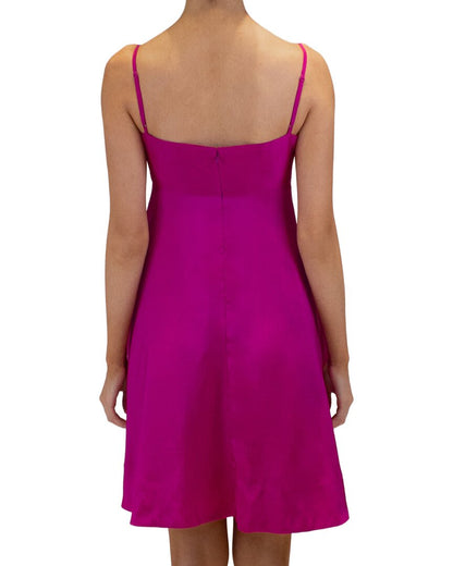 MAGENTA-