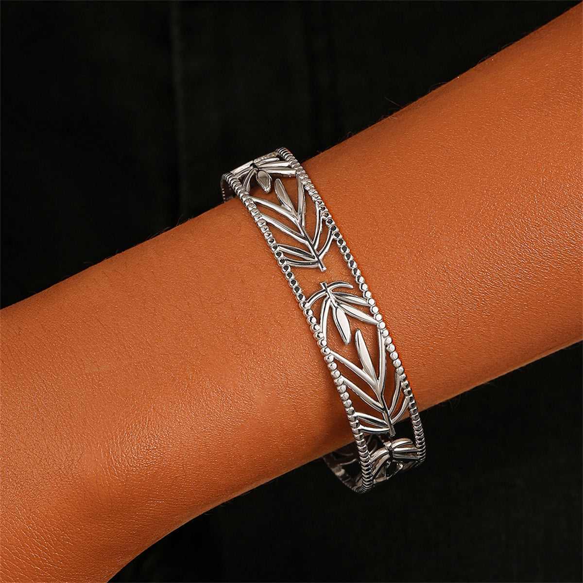 Metallic-