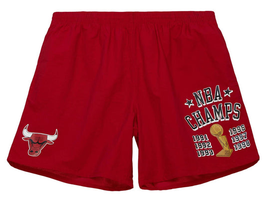 Mitchell & Ness Men's NBA Team Heritage Woven Shorts Bulls