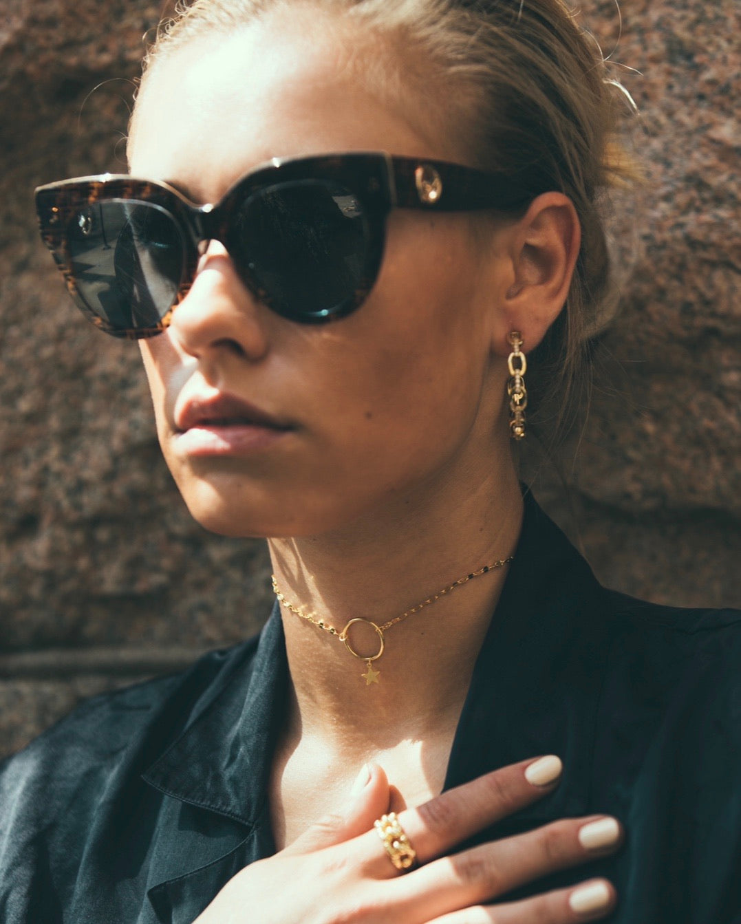 STELLA Star Choker