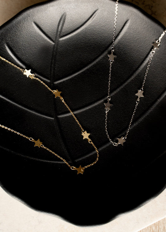SKYLA Star Necklace
