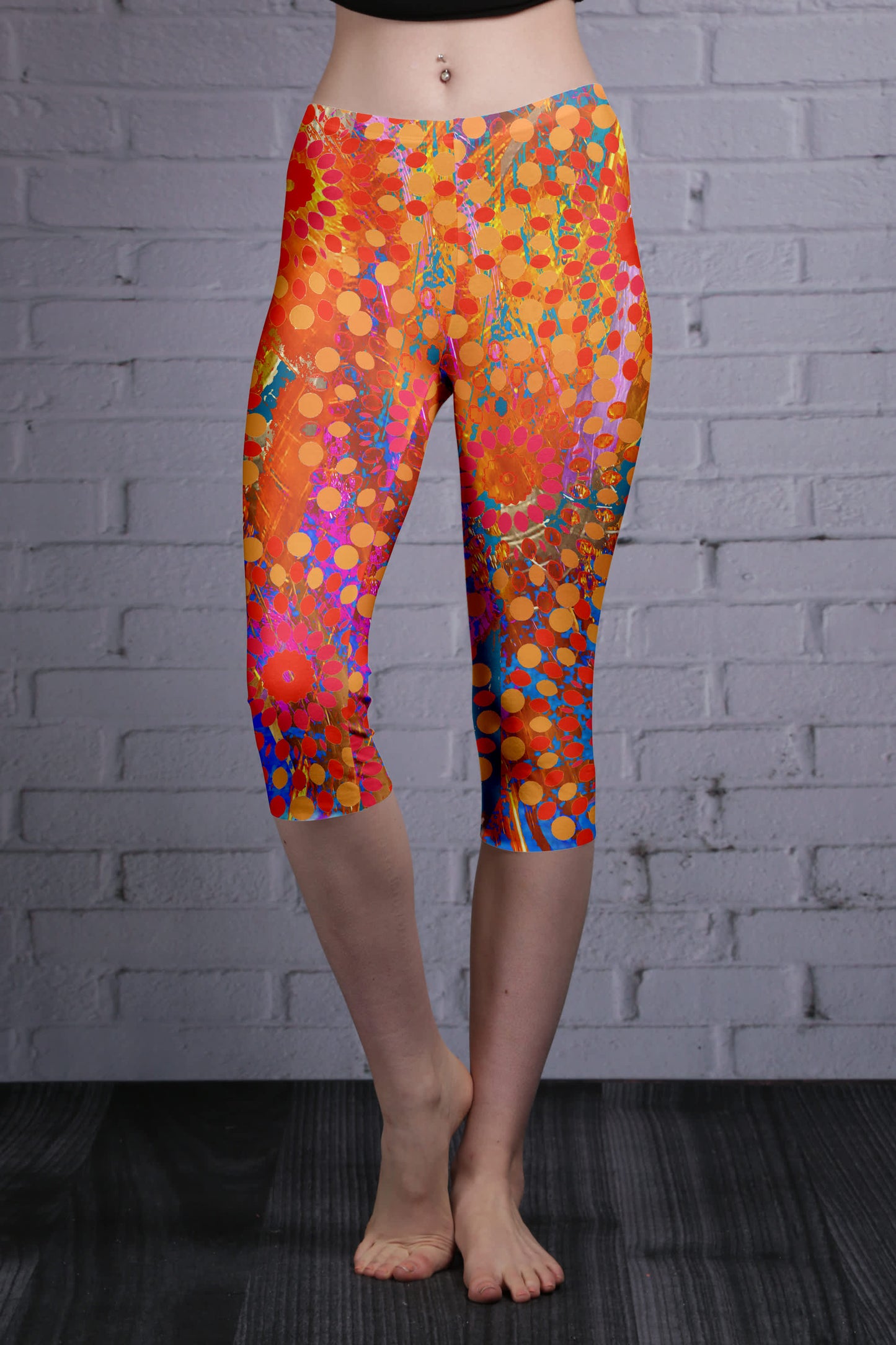 Lily by Firmiana Women’s Capri Leggings Women’s Apparel
