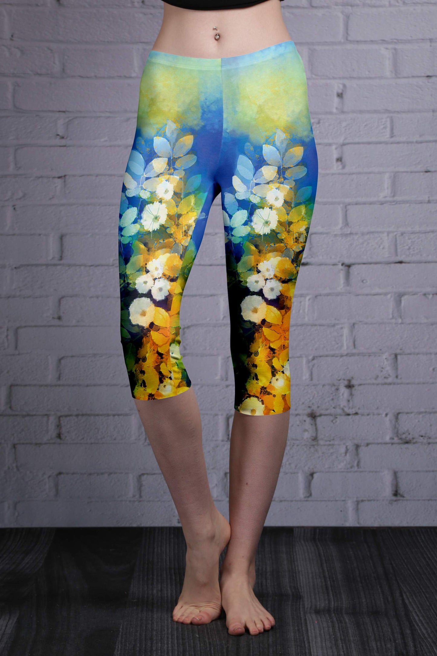 Lily by Firmiana Women’s Capri Leggings Women’s Apparel