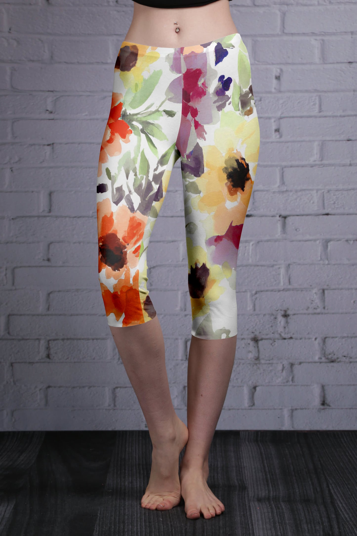 Lily by Firmiana Women’s Capri Leggings Women’s Apparel