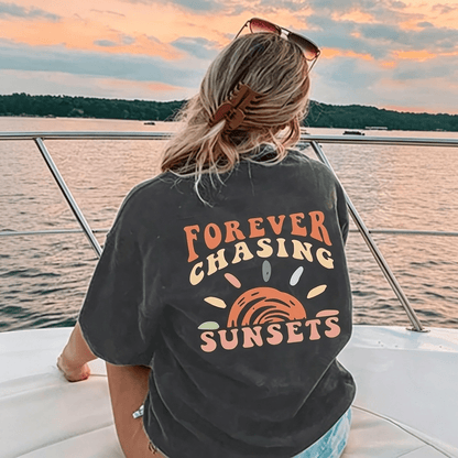 Women's Oversized Sunset Graphic T-Shirt