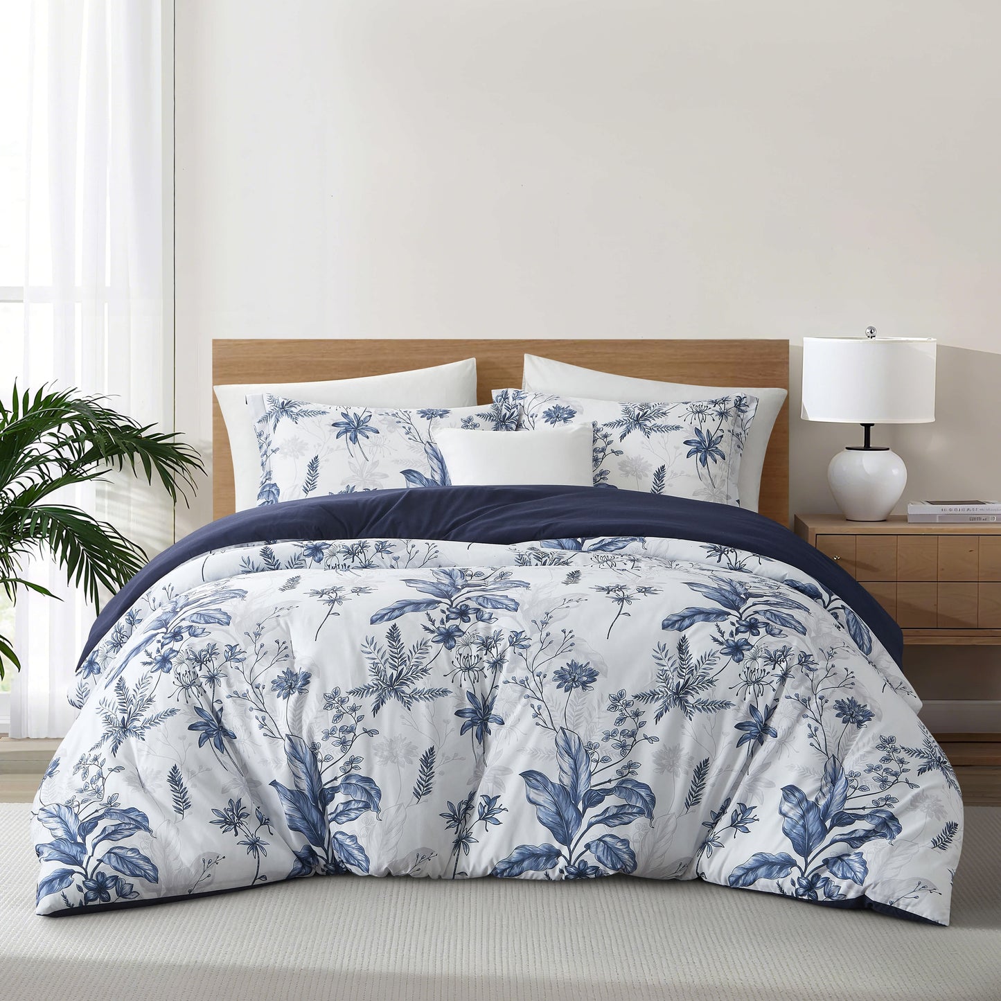 Nanshing White Blue Comforter Set, 2 Piece Elegant Floral Bedding,Twin Size Microfiber Print Bedding Set, Super Soft Comforter & 1 Pillow Sham, Home Decor