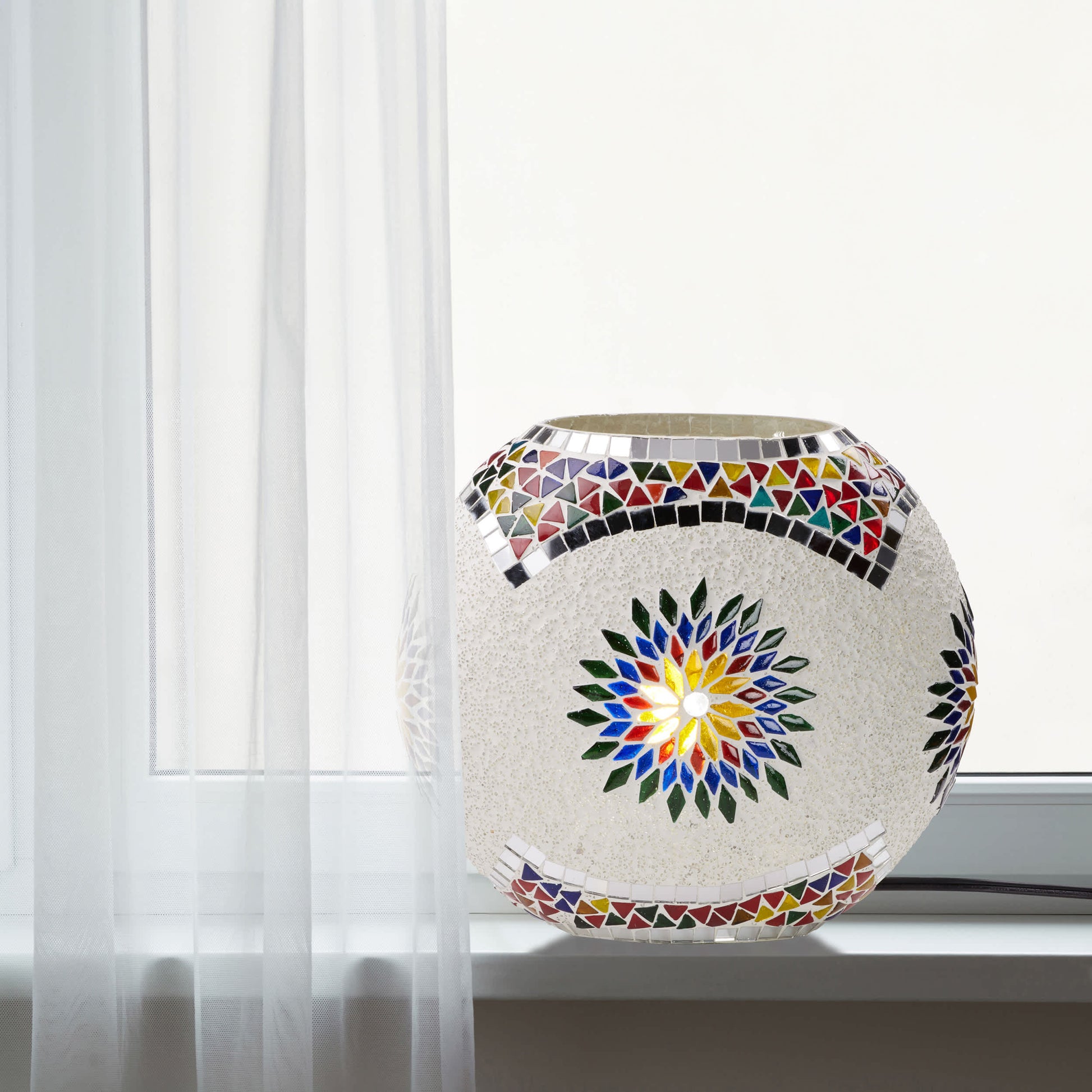 White/ Multicolor-