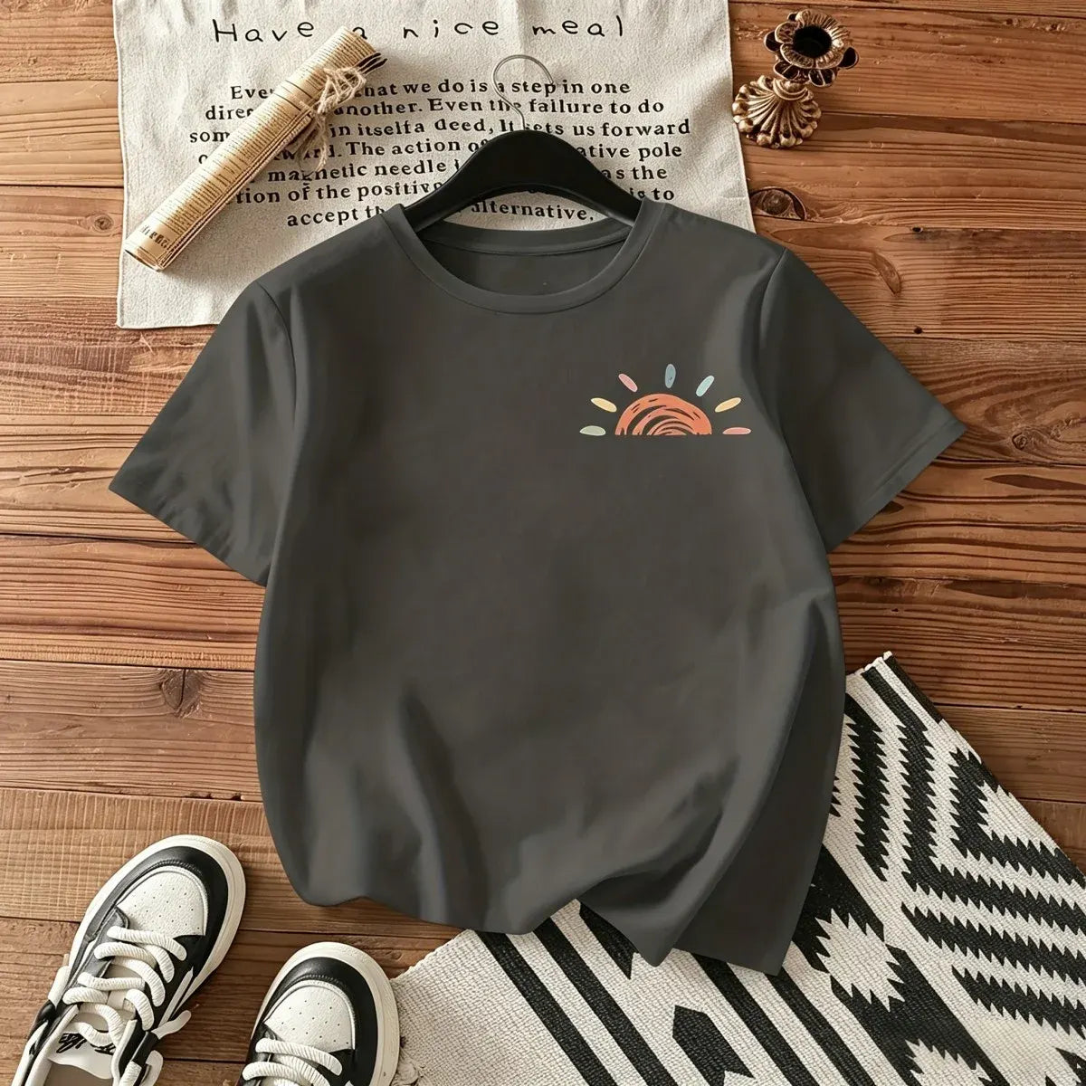 Women's Oversized Sunset Graphic T-Shirt