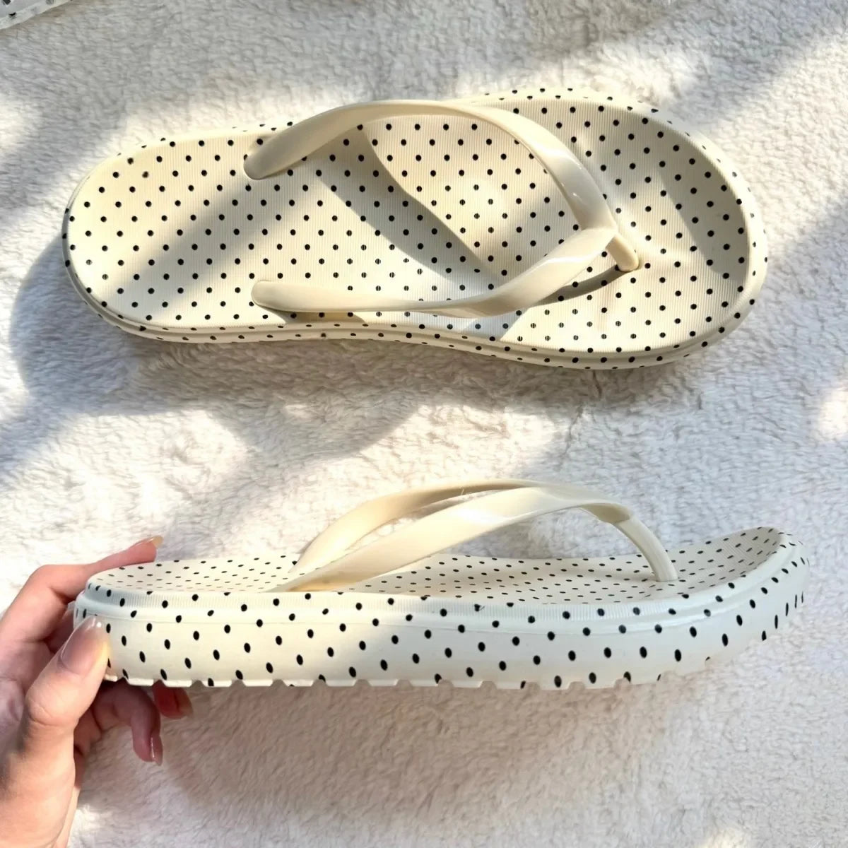 Beige-