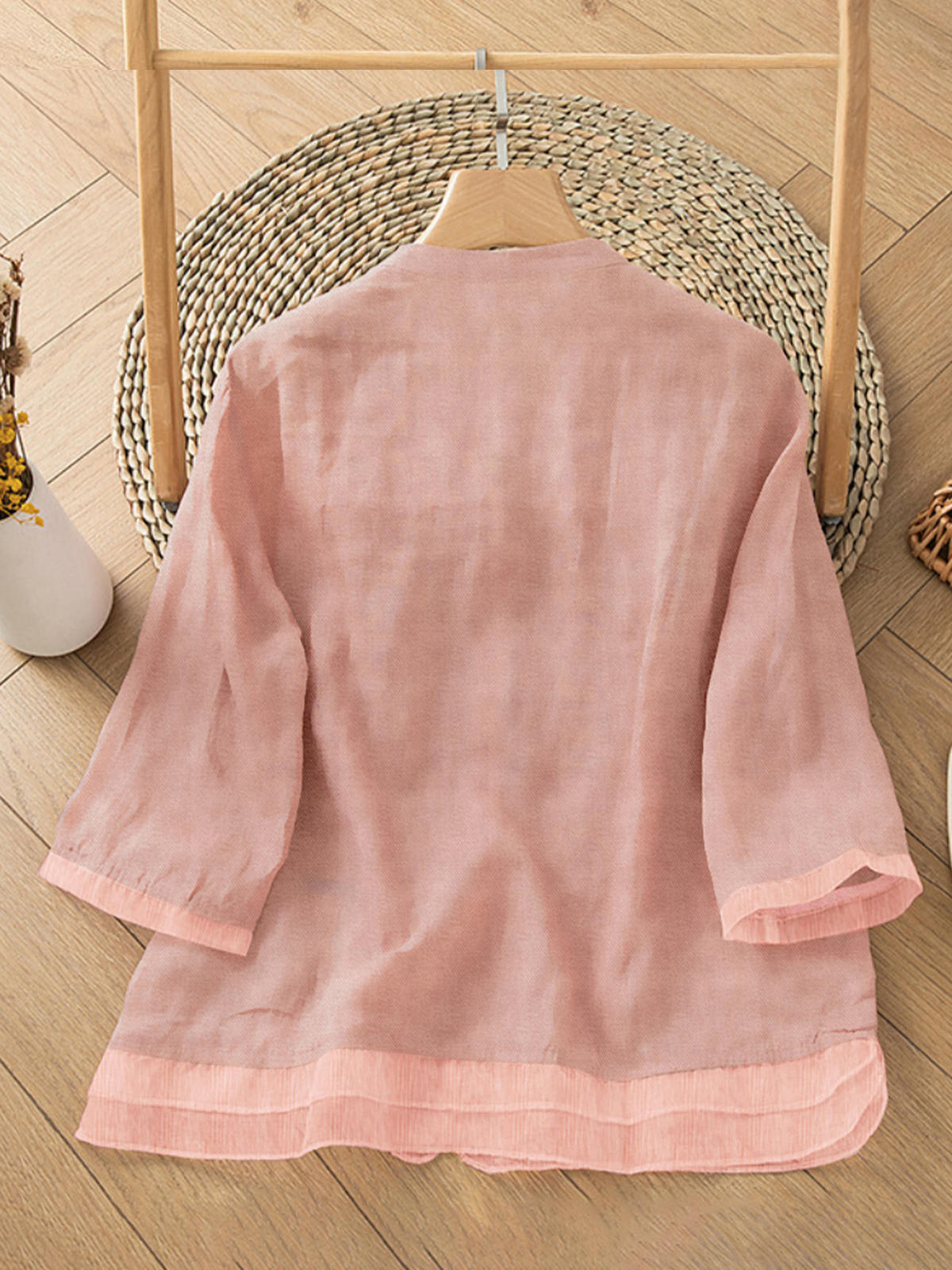 Chic YC Women's Floral Embroidery V-Neck Blouse 3/4 Sleeve Summer Casual Button-Down Shirt