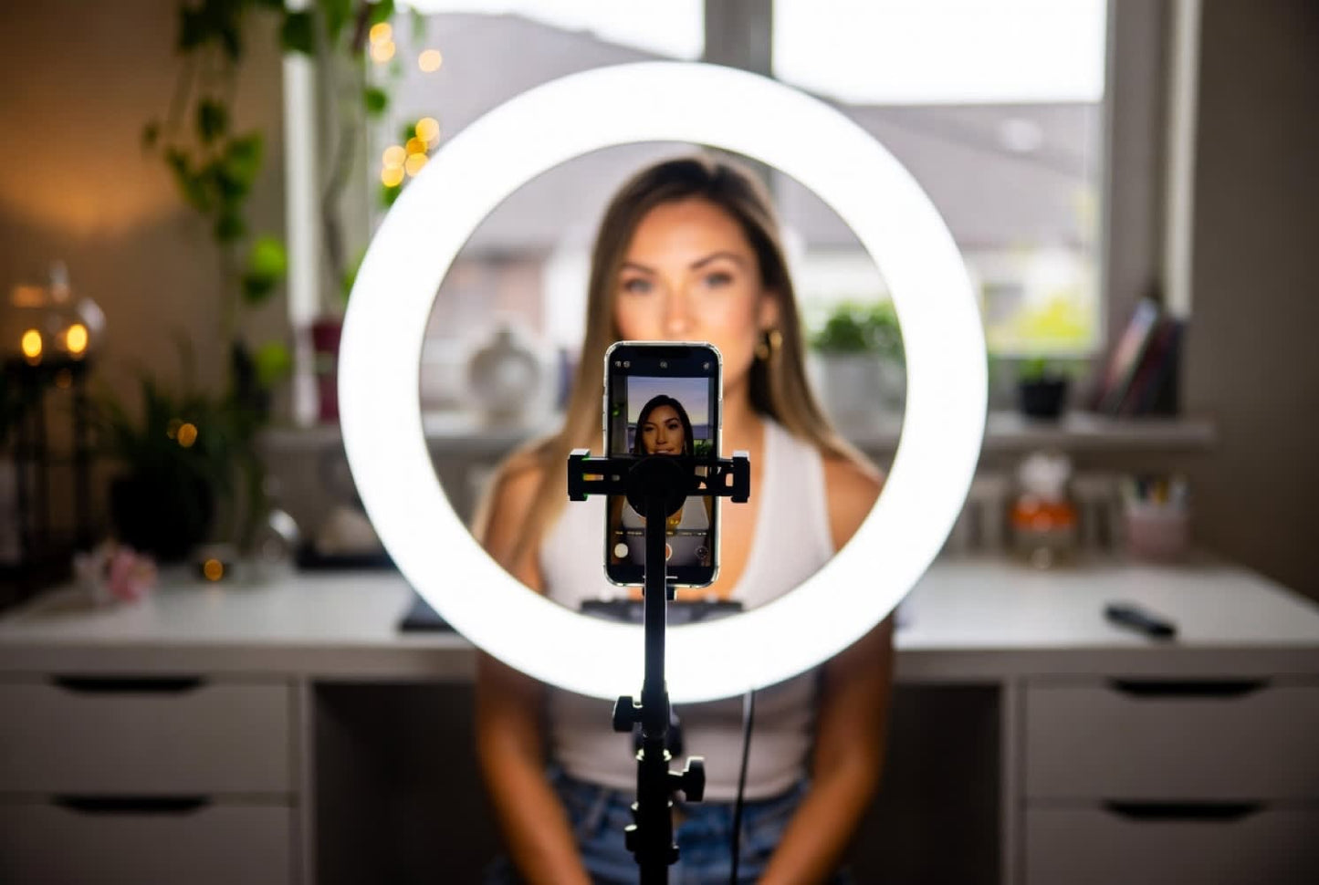 Video Conference Floor Lamp