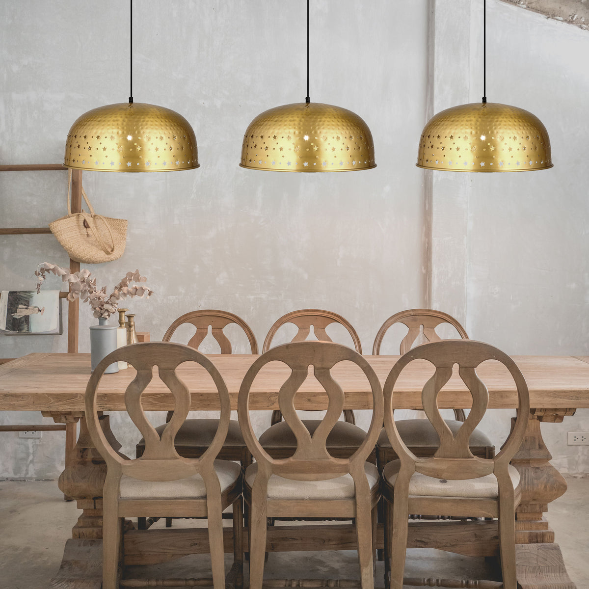 River of Goods Stevie 17.75"W Star-Shaped Cutout Gold Pendant Light