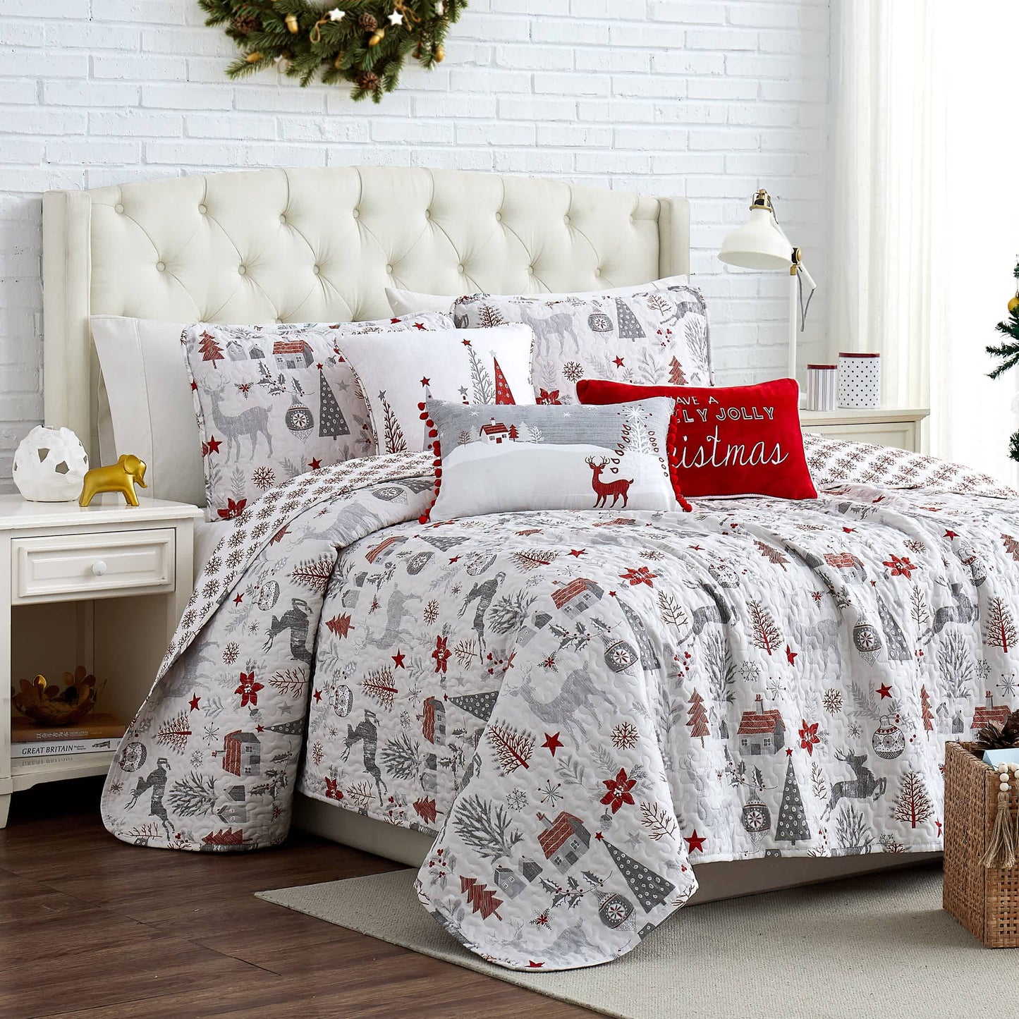 Southshore Fine Linens Holly Jolly Lane 6PC Quilt Set