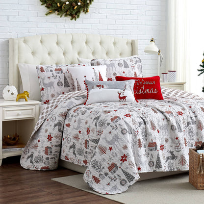 Southshore Fine Linens Holly Jolly Lane 6PC Quilt Set
