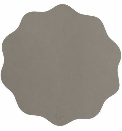 Taupe-