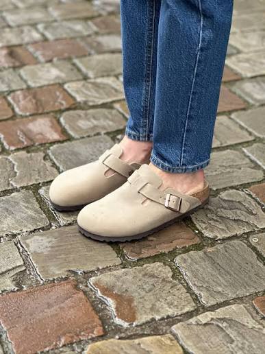 Birkenstock Boston Oiled Leather Tobacco Brown Clogs