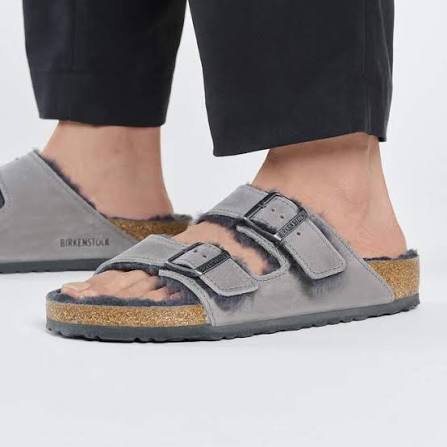 Birkenstock Unisex Arizona Light Studs Waxy Leather Iron