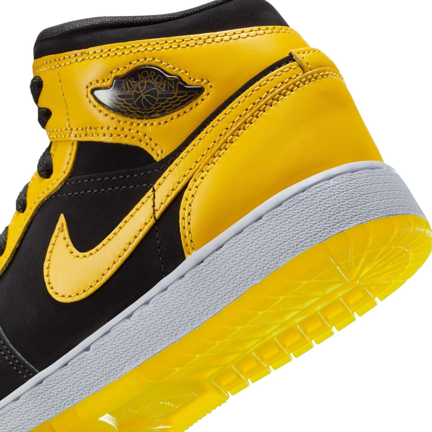 Air Jordan Grade School Retro 1 Mid Se Sneakers