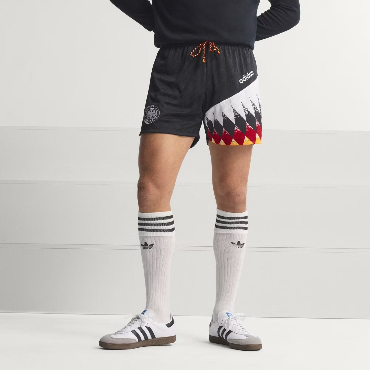 [jz6958] Mens Adidas Dfb Germany Home Shorts 1994 - Black