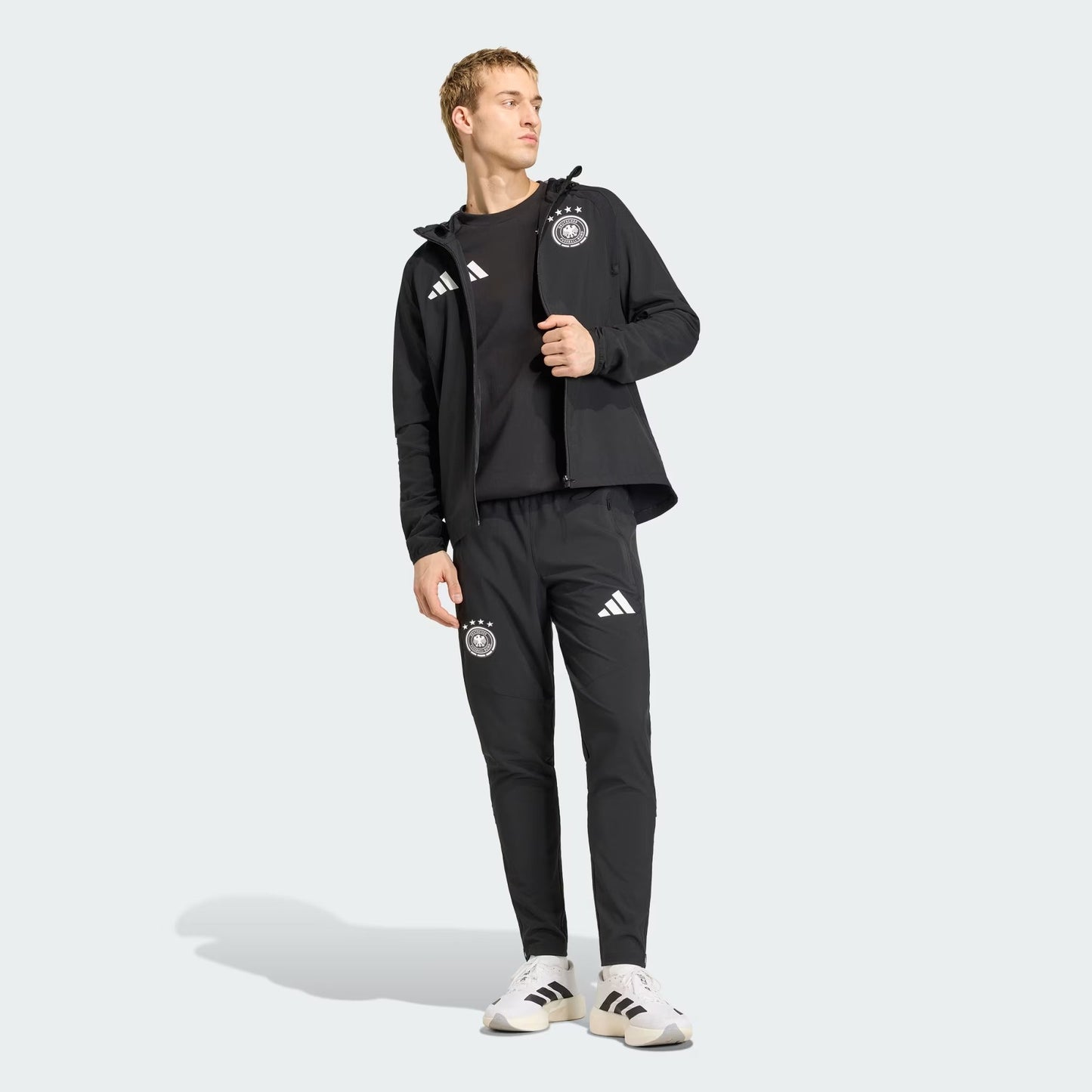 [jz9326] Mens Adidas Dfb Germany Tiro Travel Full Zip Windbreaker - Black