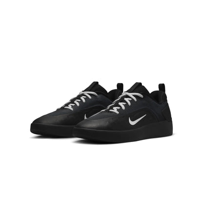 [fq1273-002] Mens Nike Sb Zoom Nyjah 4 'black White'