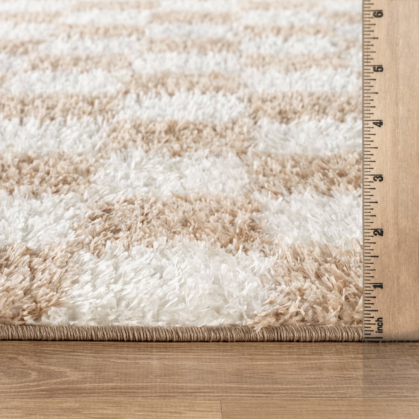 BEIGE-