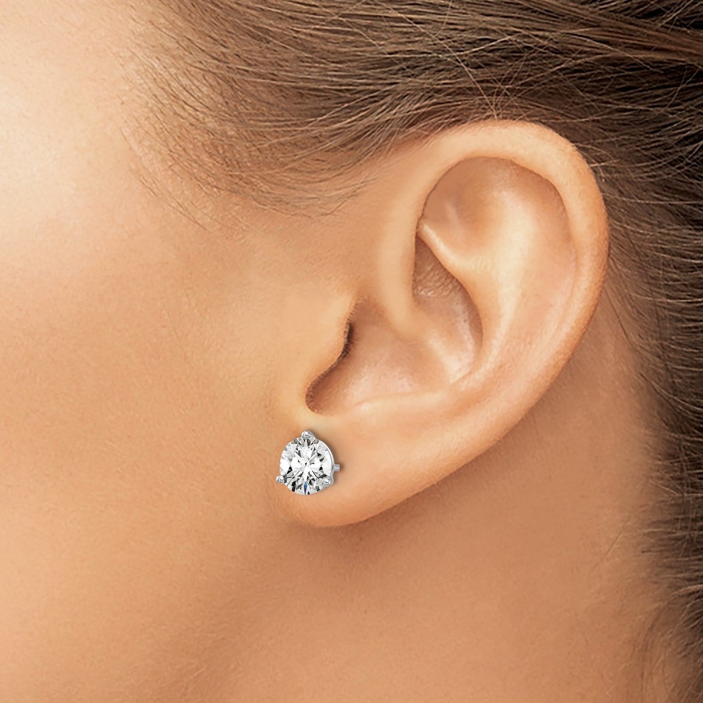Lab Grown Round Shaped Diamond 14K White Gold Stud Earrings