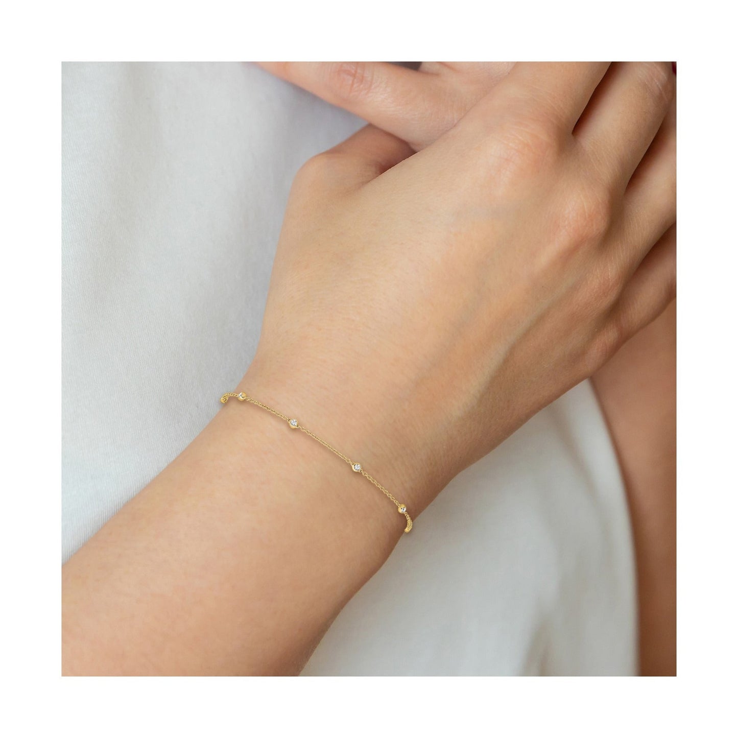 14K Yellow Gold Lab Grown Diamond Station Bracelet