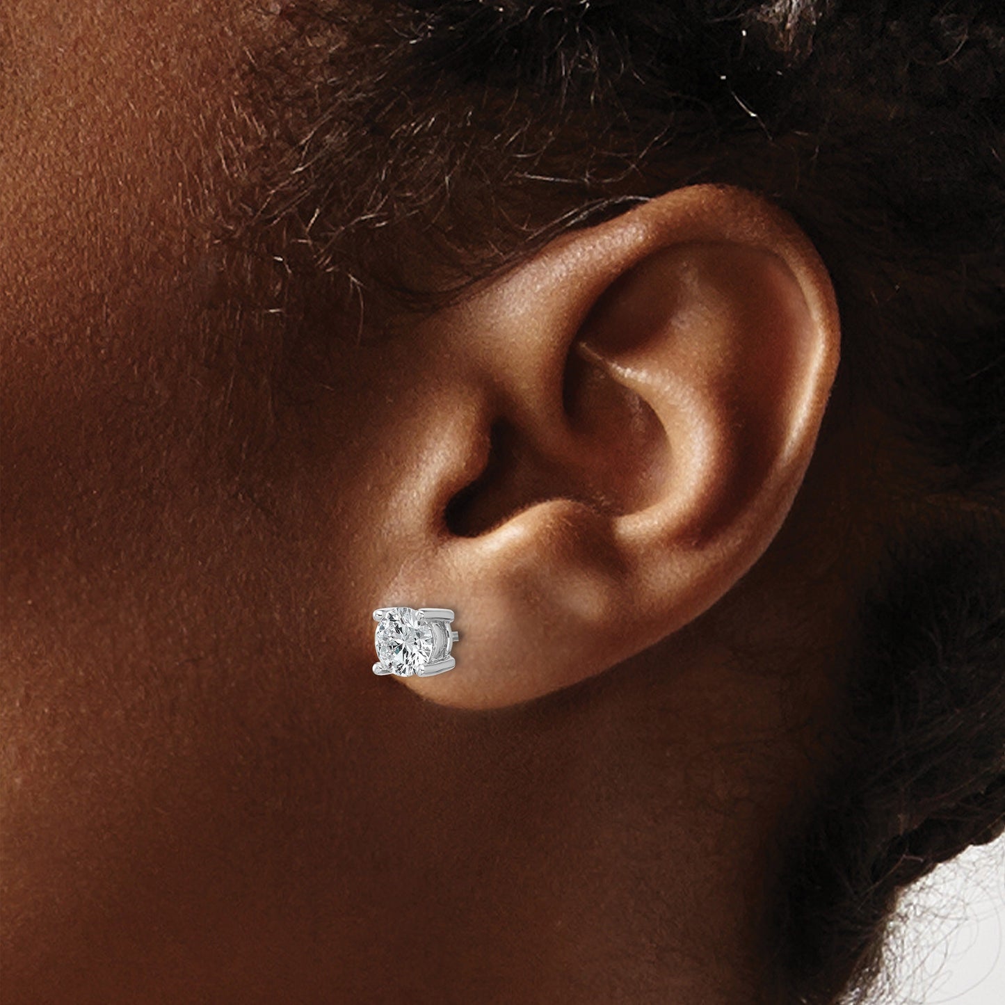 14K White Gold Lab Grown Diamond Round Shaped Stud Earrings