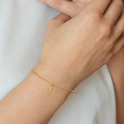 14K Yellow Gold Single Italian Horn Dangle with Spring Ring Clasp Charm Bracelet