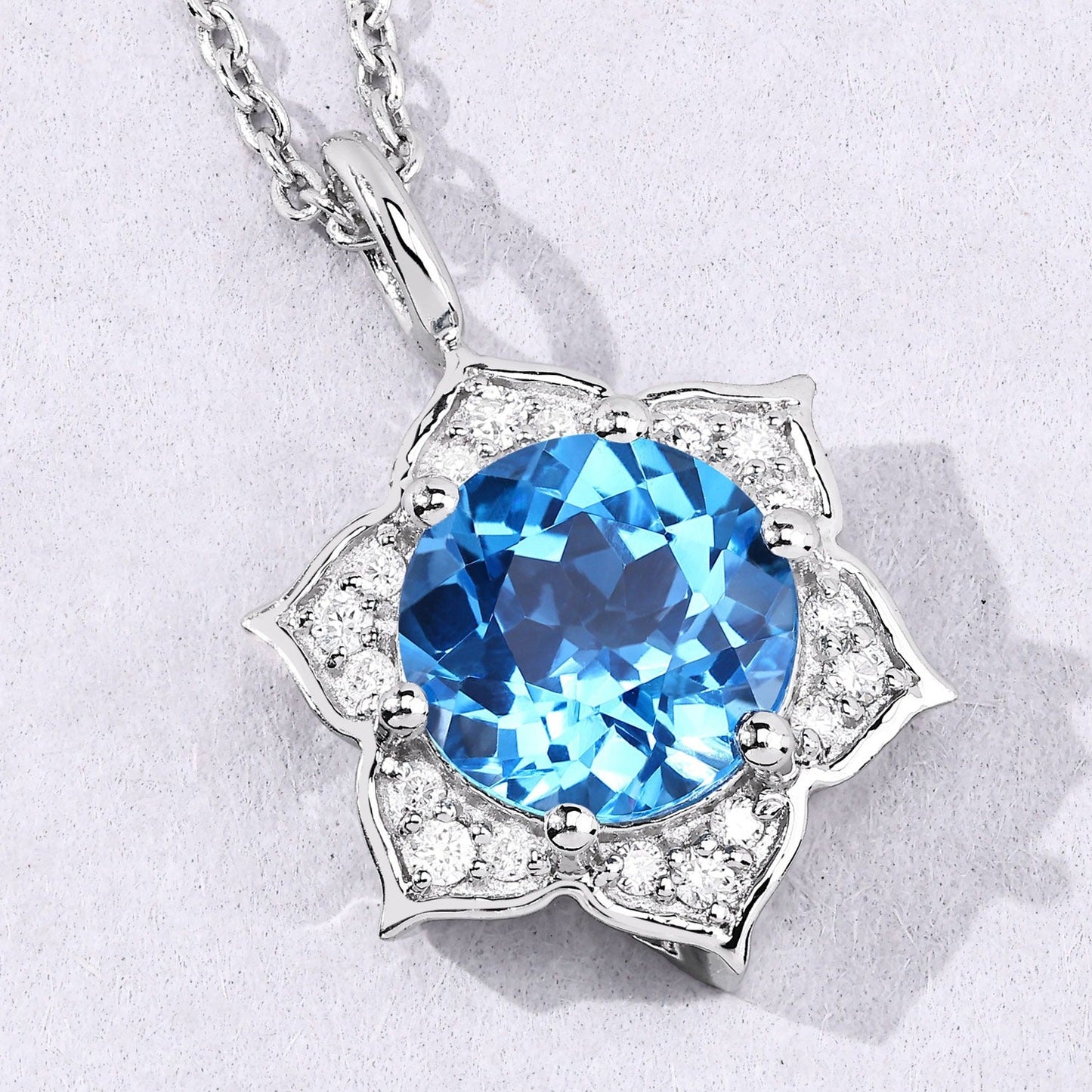 2.25 Ct round Swiss Blue Topaz and Lab Diamond prong Silver flower pendant Necklace