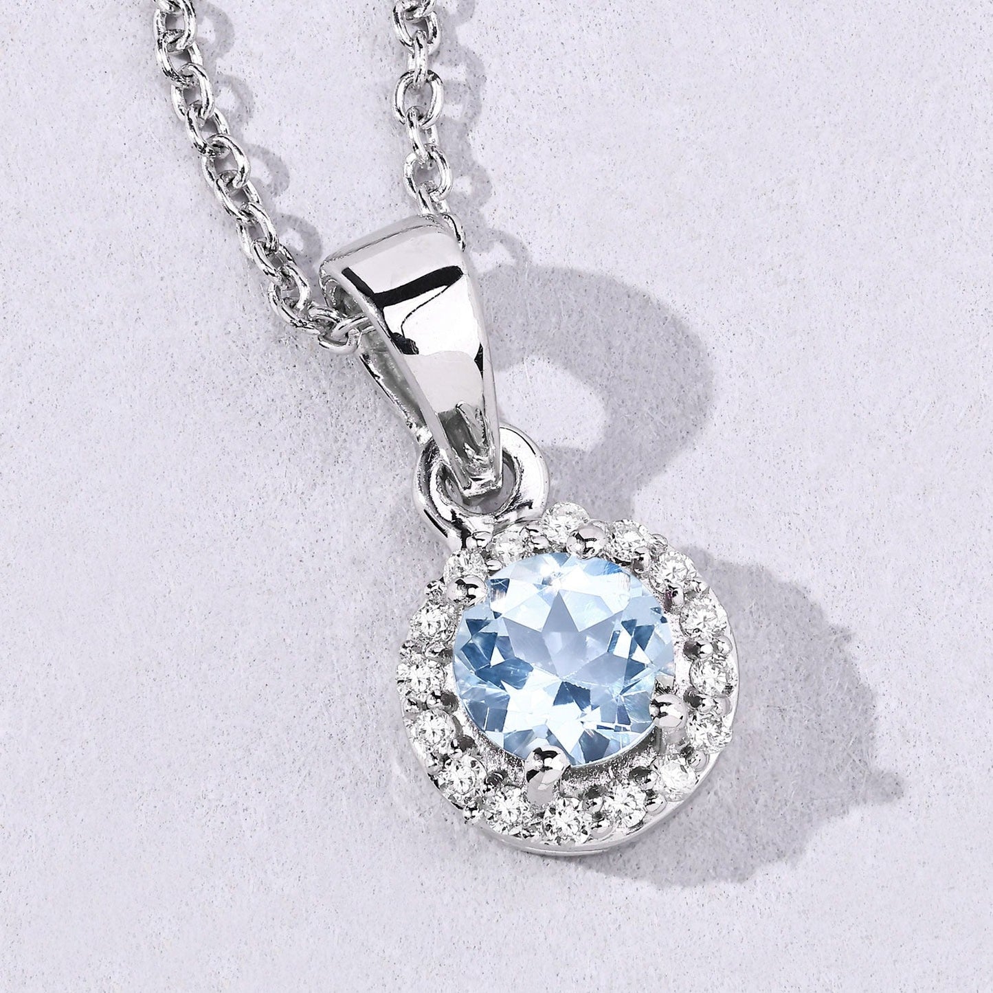0.38 Ct round blue Aquamarine & Lab Diamond prong Silver Halo pendant Necklace