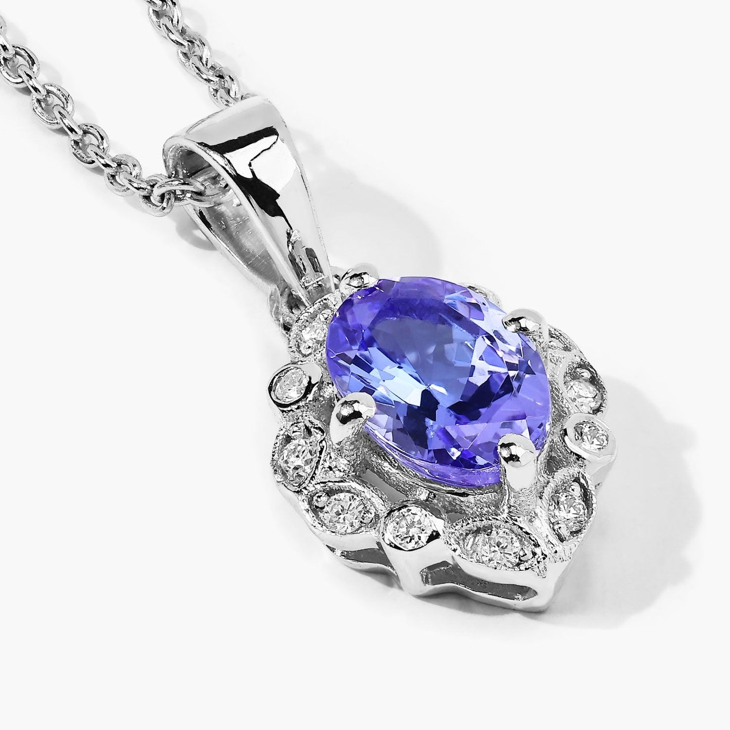 0.75 Ct Oval Violet Tanzanite & Lab Diamond Prong Silver Halo Statement Necklace