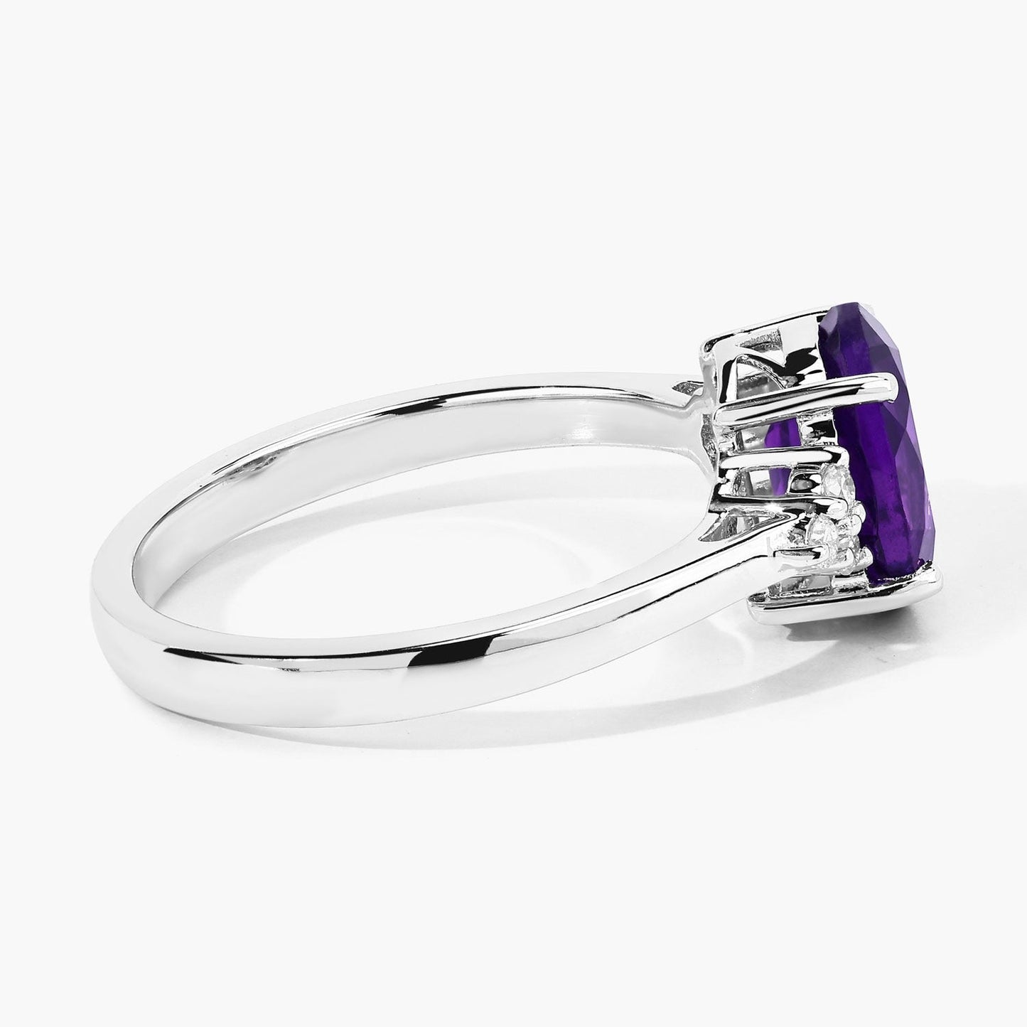 1.60 Ct Oval Purple Amethyst and Lab Diamond Prong Silver Cocktail Ring