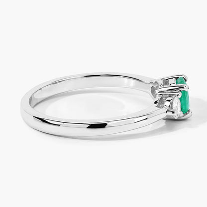 0.42 Ct Round Green Zambian Emerald & Lab Diamond Prong Silver Three Stone Ring
