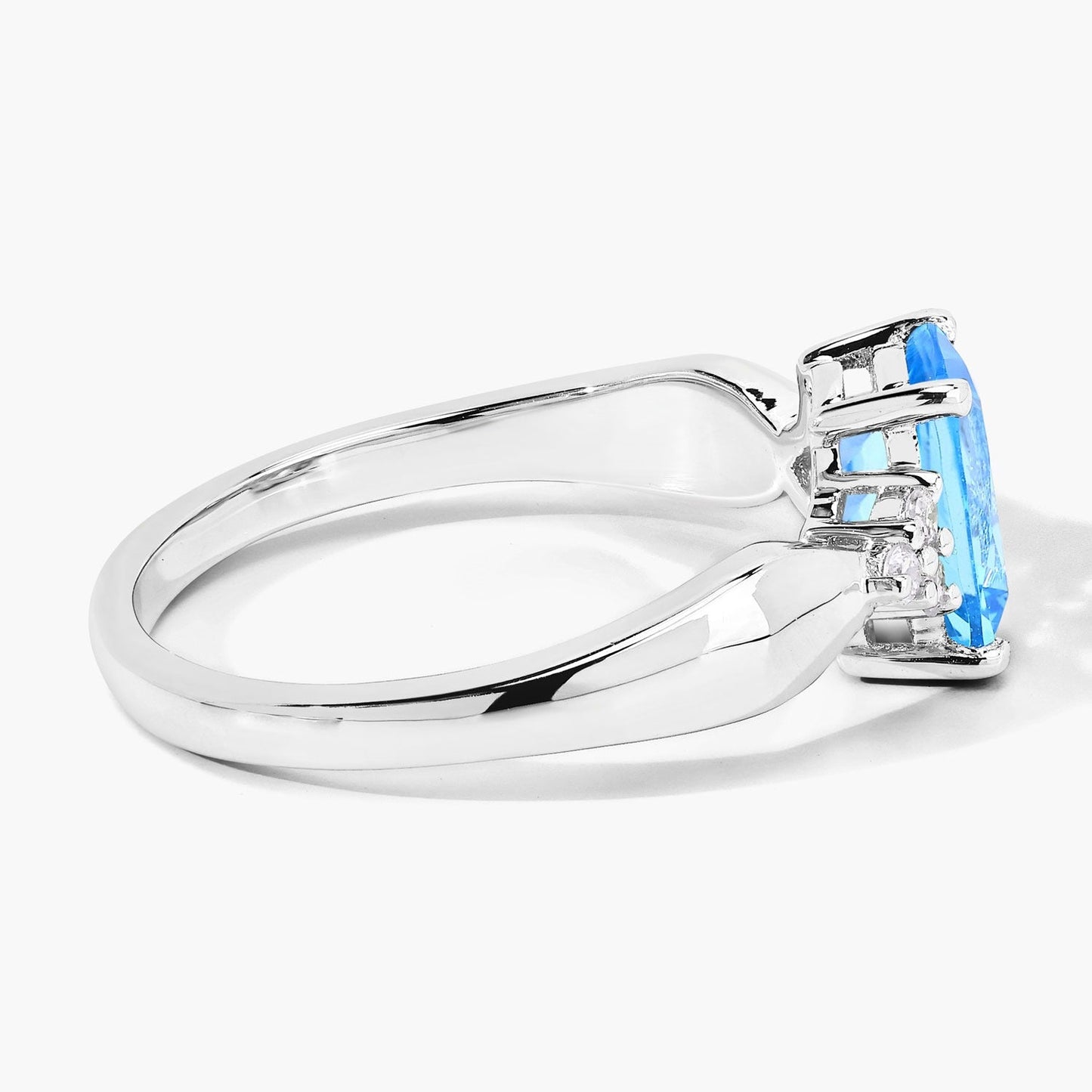 1.51 Ct Cushion Swiss Blue Topaz & Lab Diamond Prong Silver Cocktail Ring