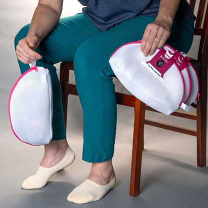 Double White Mesh With Pink Zipper-