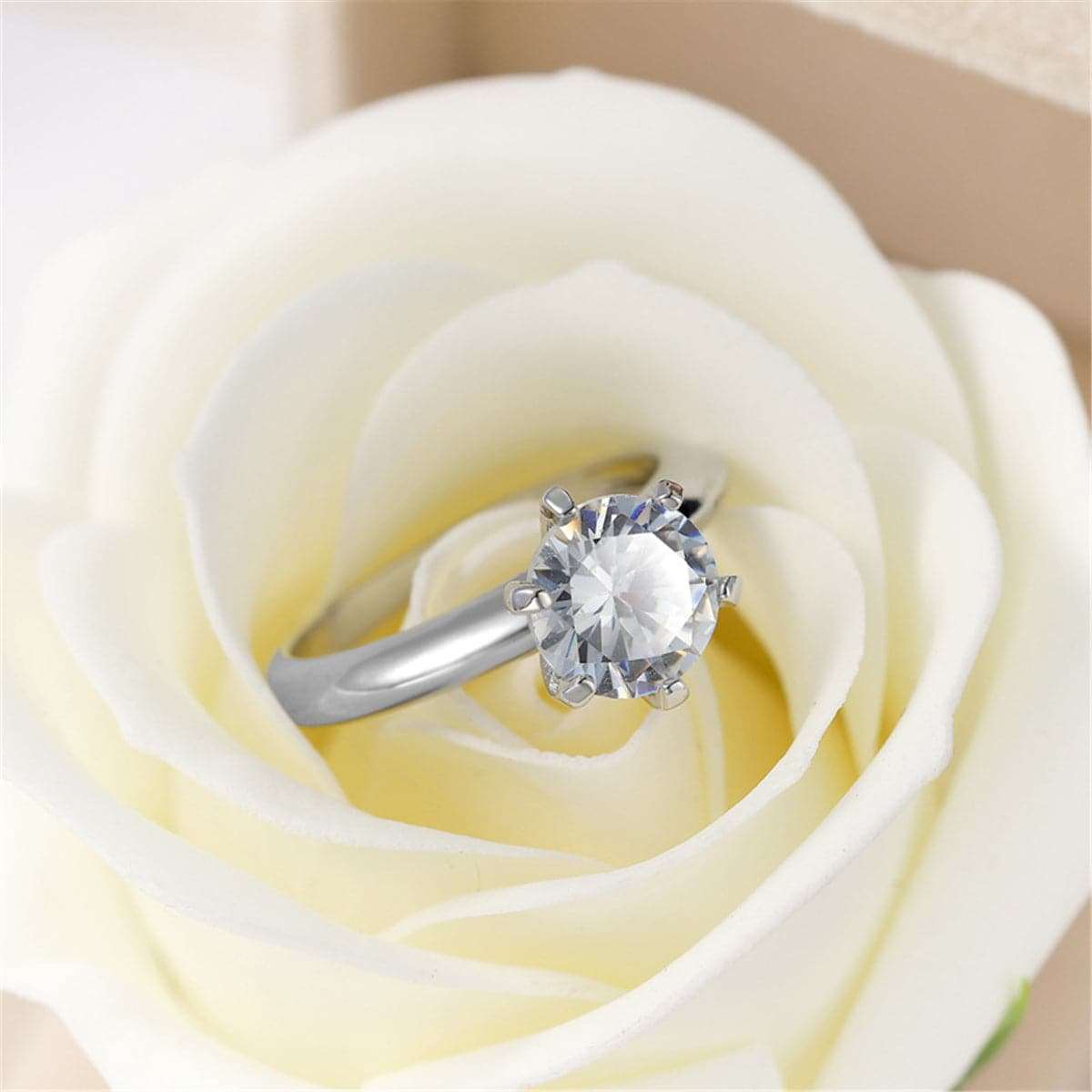 White Crystal & Silvertone Cocktail Ring