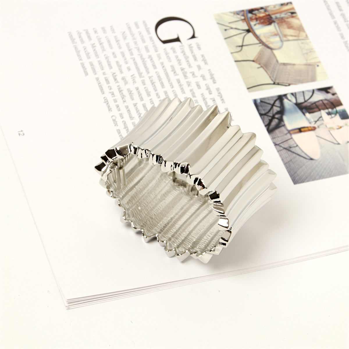 Metallic-