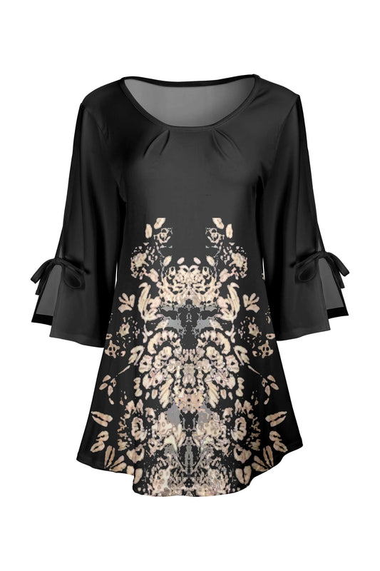 Black & Beige Baroque Floral-