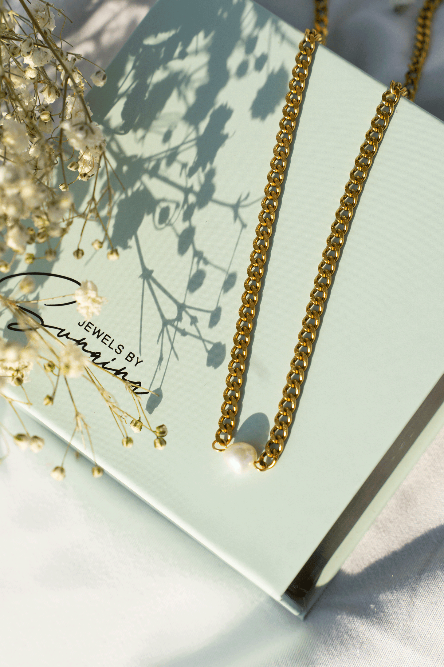 IZZY Choker