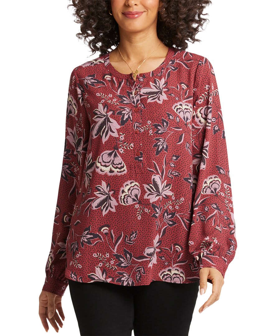 ROSA BLOOMS-